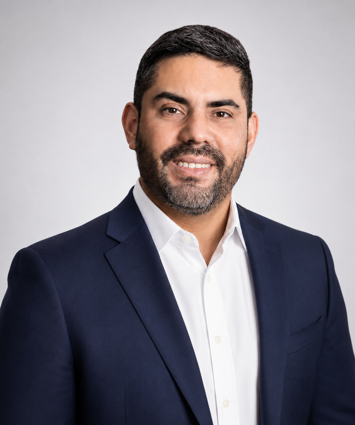 Francisco  Oporta Photo