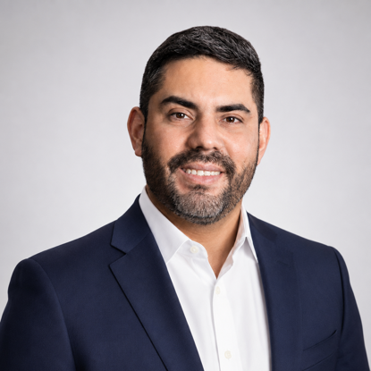 Francisco  Oporta Photo